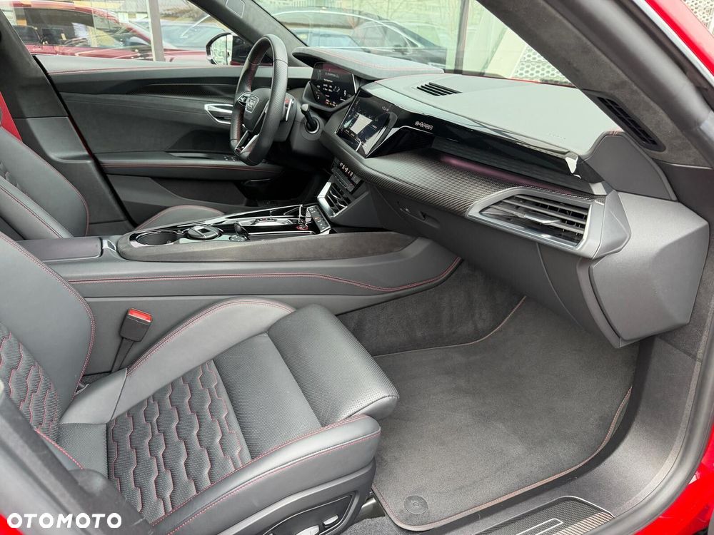 Audi RS e-tron GT - 31