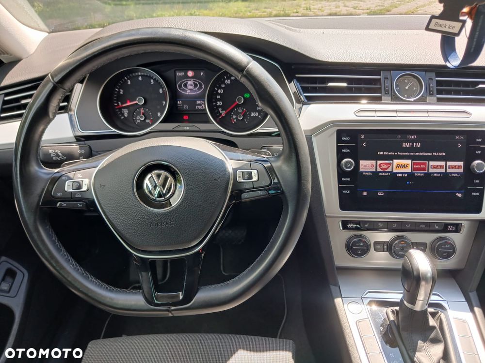Volkswagen Passat 1.8 TSI BMT Comfortline DSG - 34