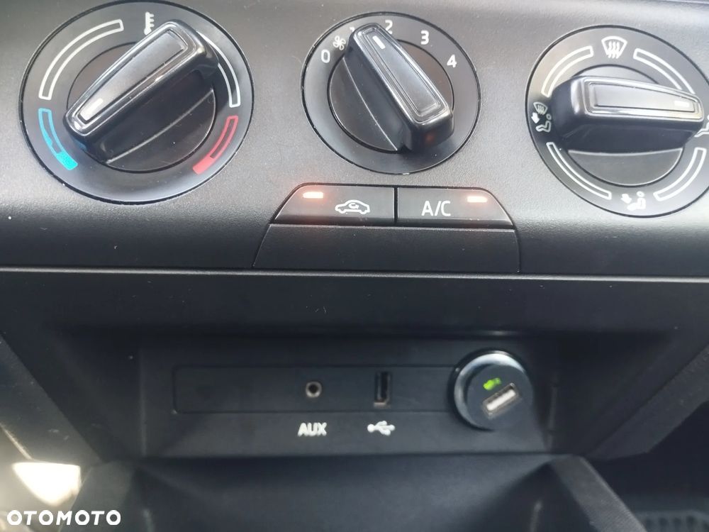 Skoda Fabia 1.0 Ambition - 20
