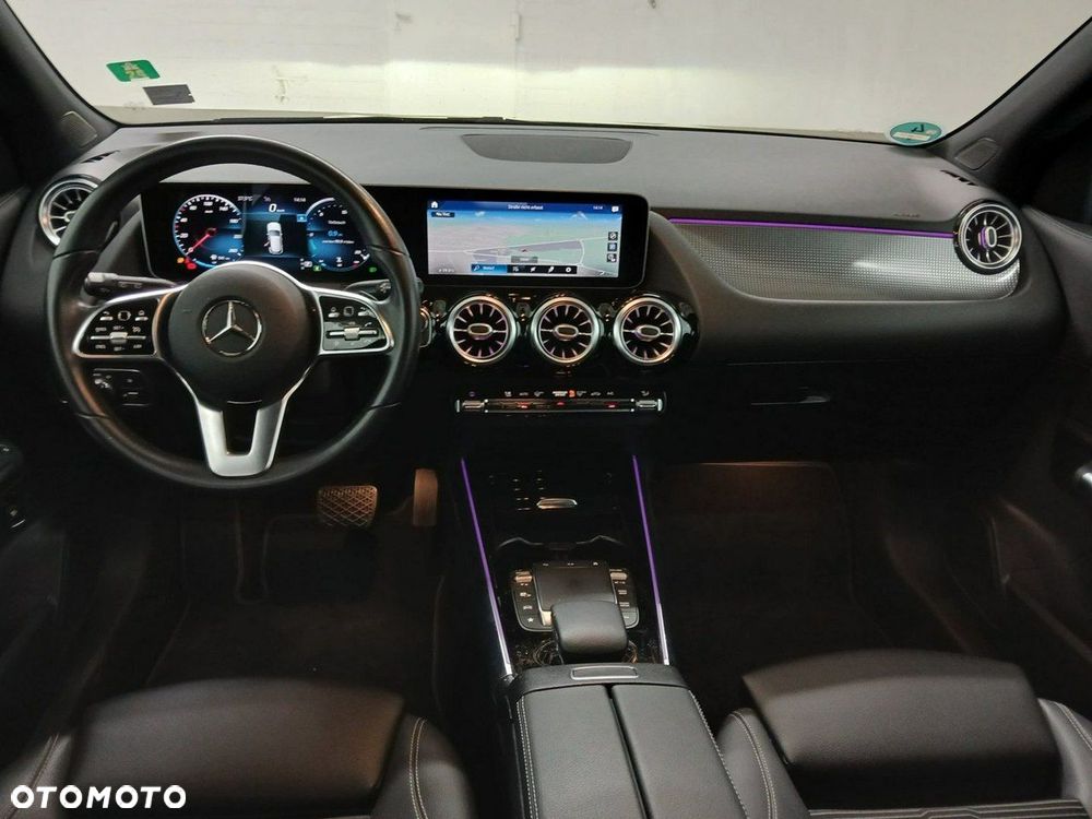 Mercedes-Benz GLA 200 d 8G-DCT Progressive - 20