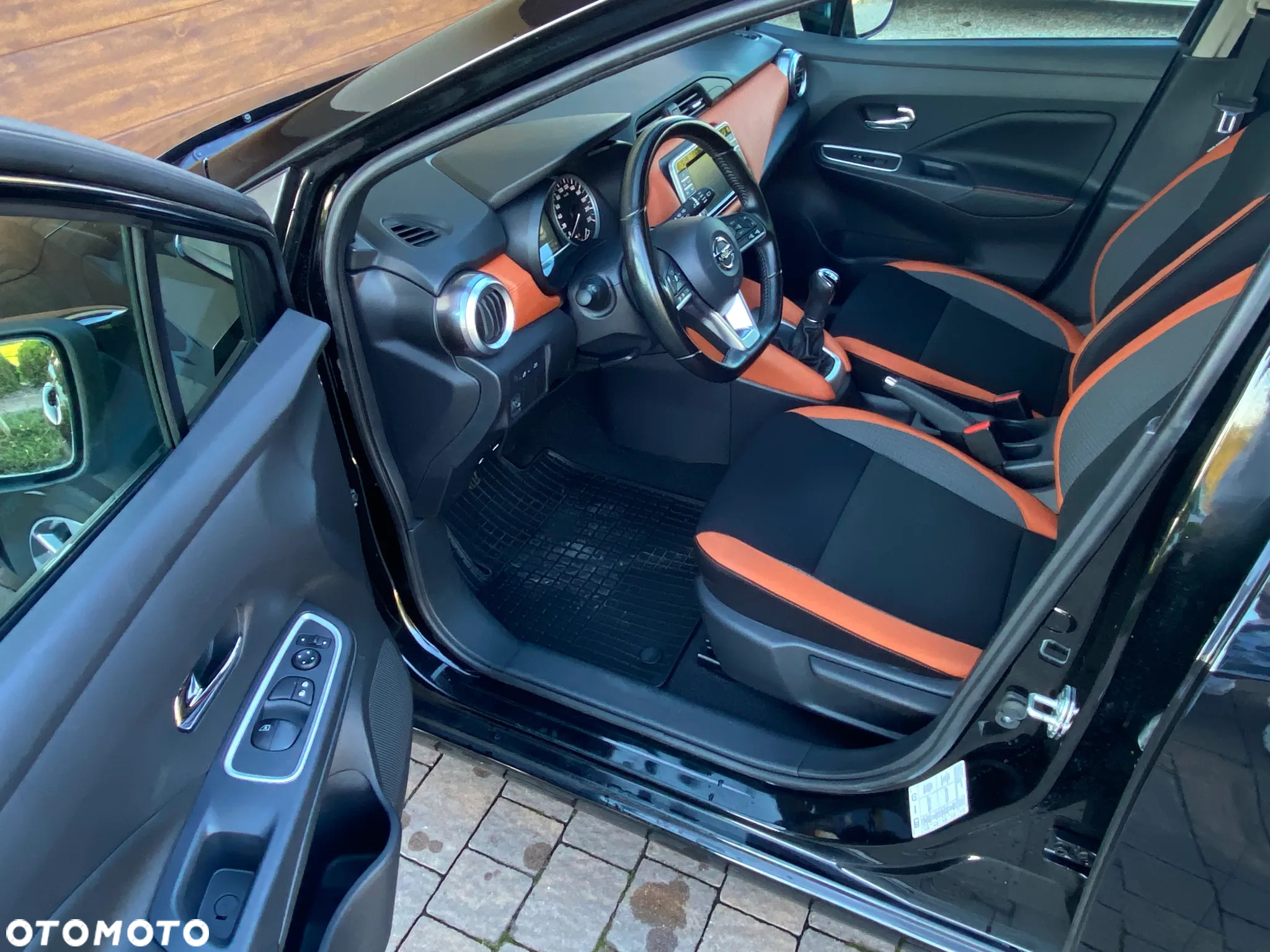 Nissan Micra - 5