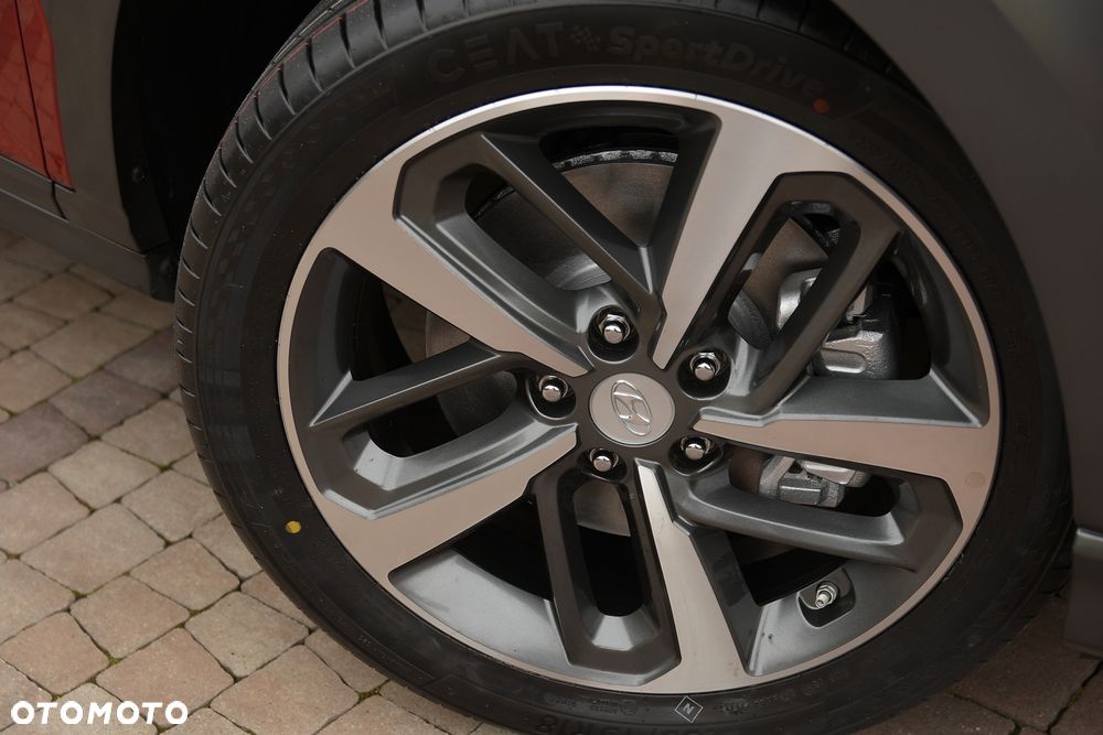 Hyundai Kona 1.6 T-GDI DCT 4WD Style - 17