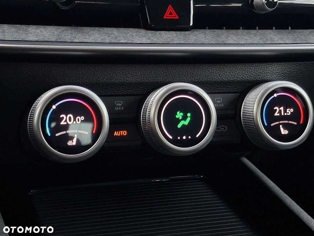 Skoda Superb 2.0 TDI SCR 4x4 Selection DSG - 26