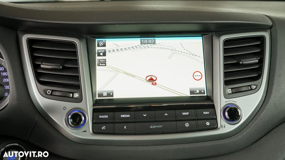 Hyundai Tucson 1.6 GDI 4WD DCT Style - 10