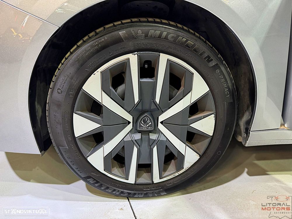 Peugeot 208 1.2 PureTech Like - 13