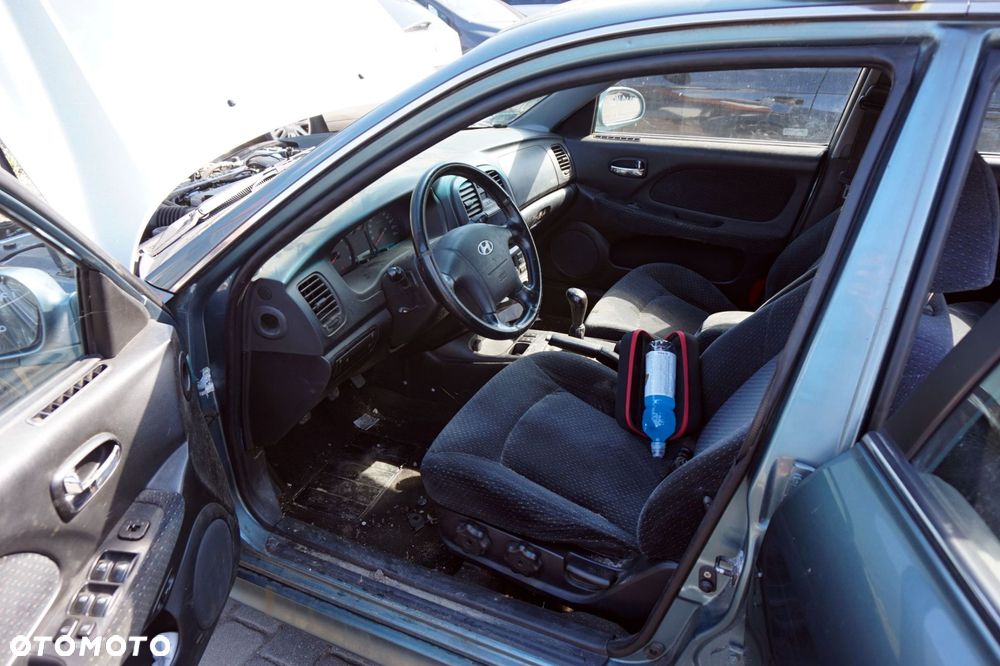 HYUNDAI SONATA IV LIFT 2002 VL 2.0 16V G4JP 136KM ZIELONY na części - 15