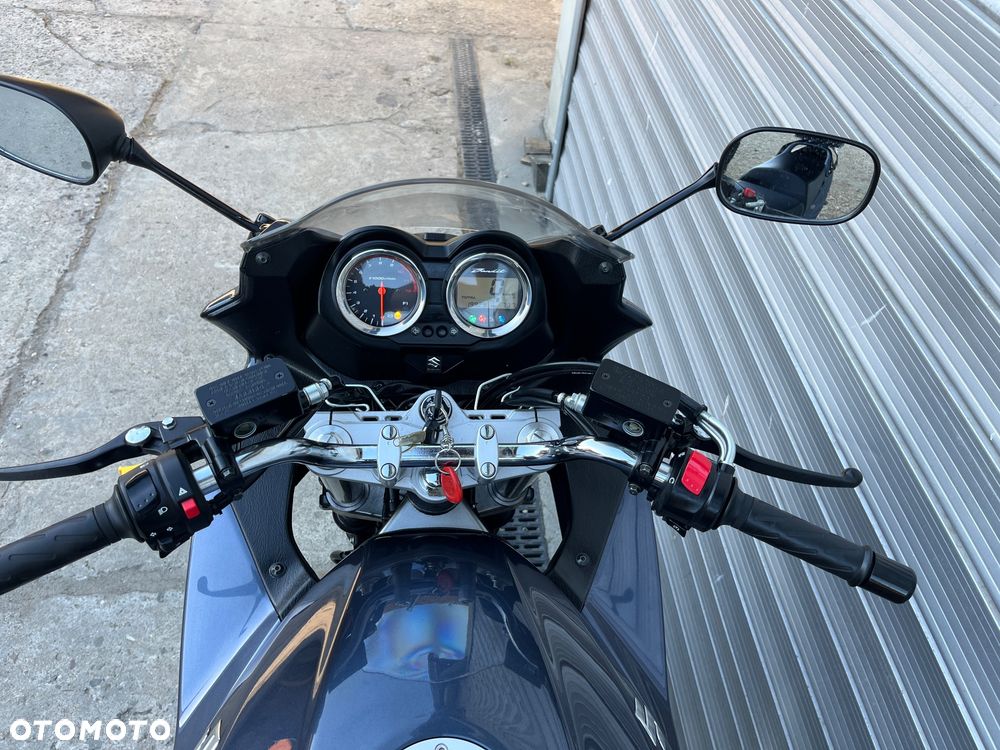 Suzuki Bandit - 37