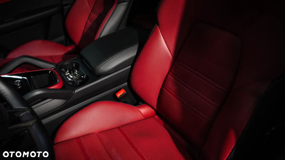 Porsche Cayenne - 23