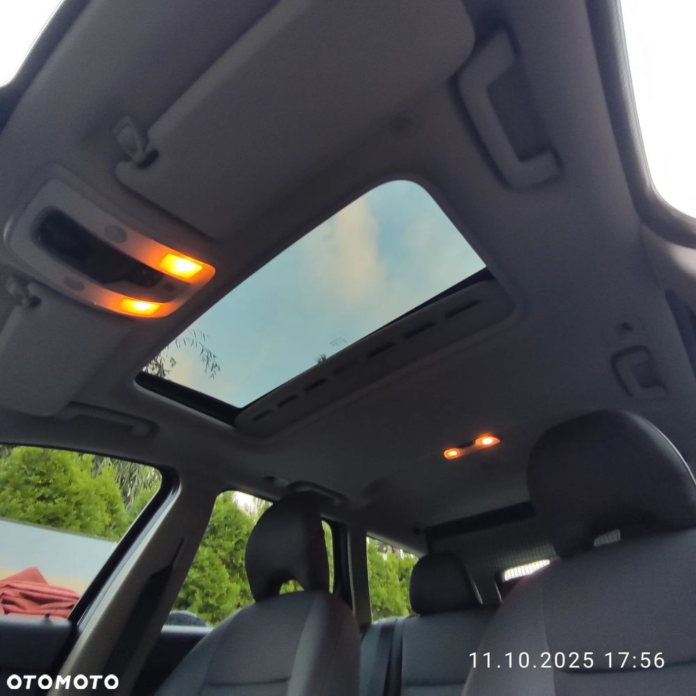 Volvo V50 D5 DPF Momentum - 34