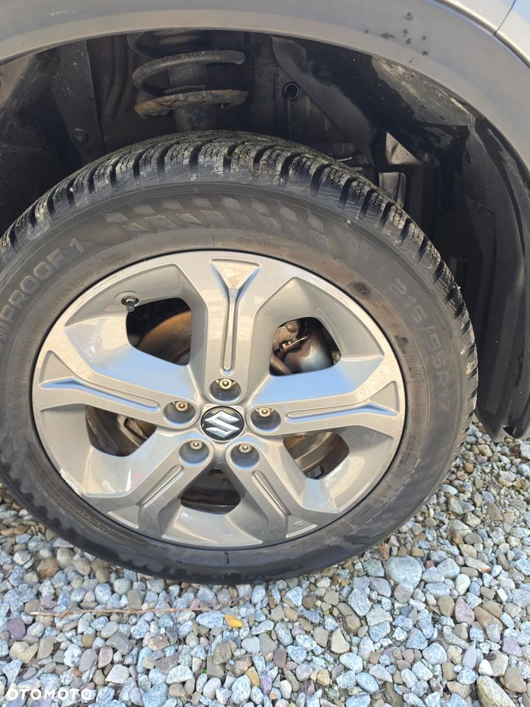 Suzuki Vitara 1.6 DDiS (4x4) Allgrip Comfort - 26
