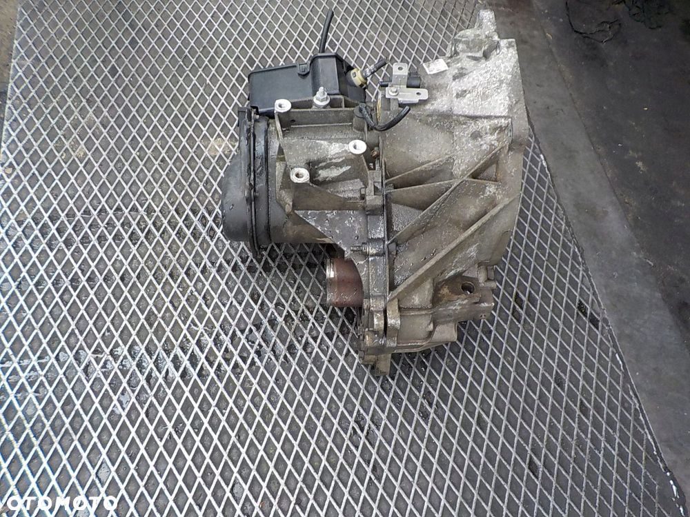 FORD C-MAX II 1.6 16V B SKRZYNIA BIEGÓW AV6R7002AE - 4