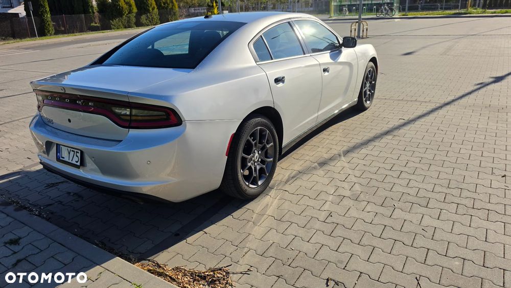 Dodge Charger - 5