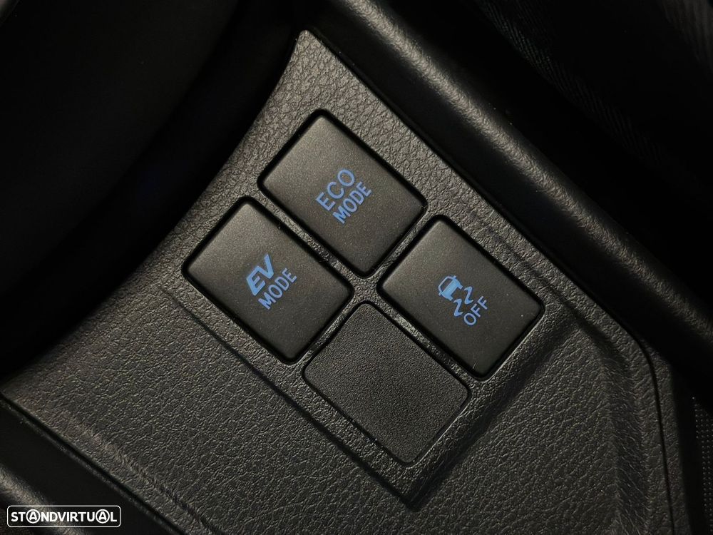 Toyota Yaris 1.5 HSD Comfort - 15