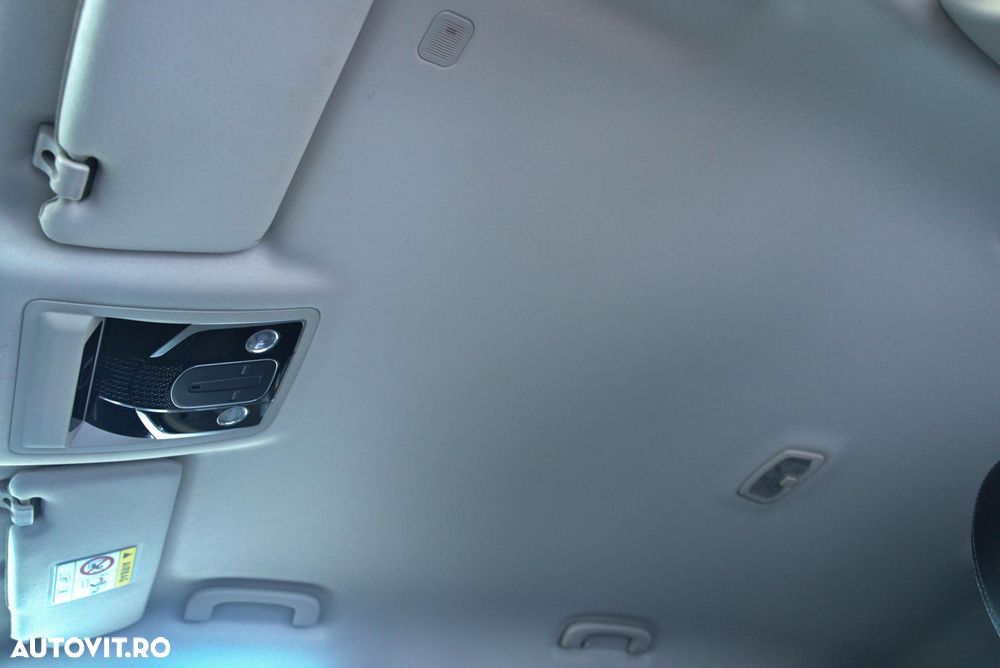SsangYong REXTON 2.2 4WD Aut. Lux - 22
