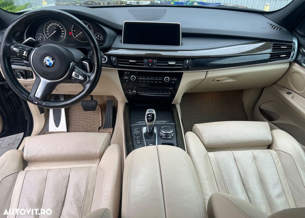 BMW X5 M M50d - 11