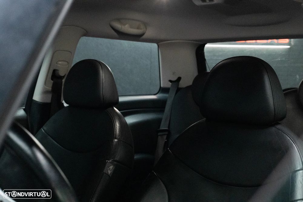 MINI 3 Portas Cooper S - 16