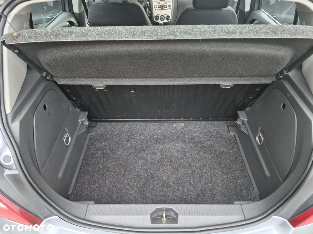 Opel Corsa - 4