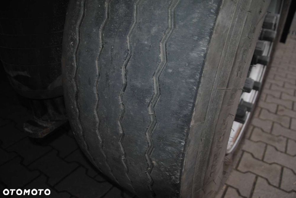 Schmitz Cargobull SCS kurtyna, podnoszona oś - 20