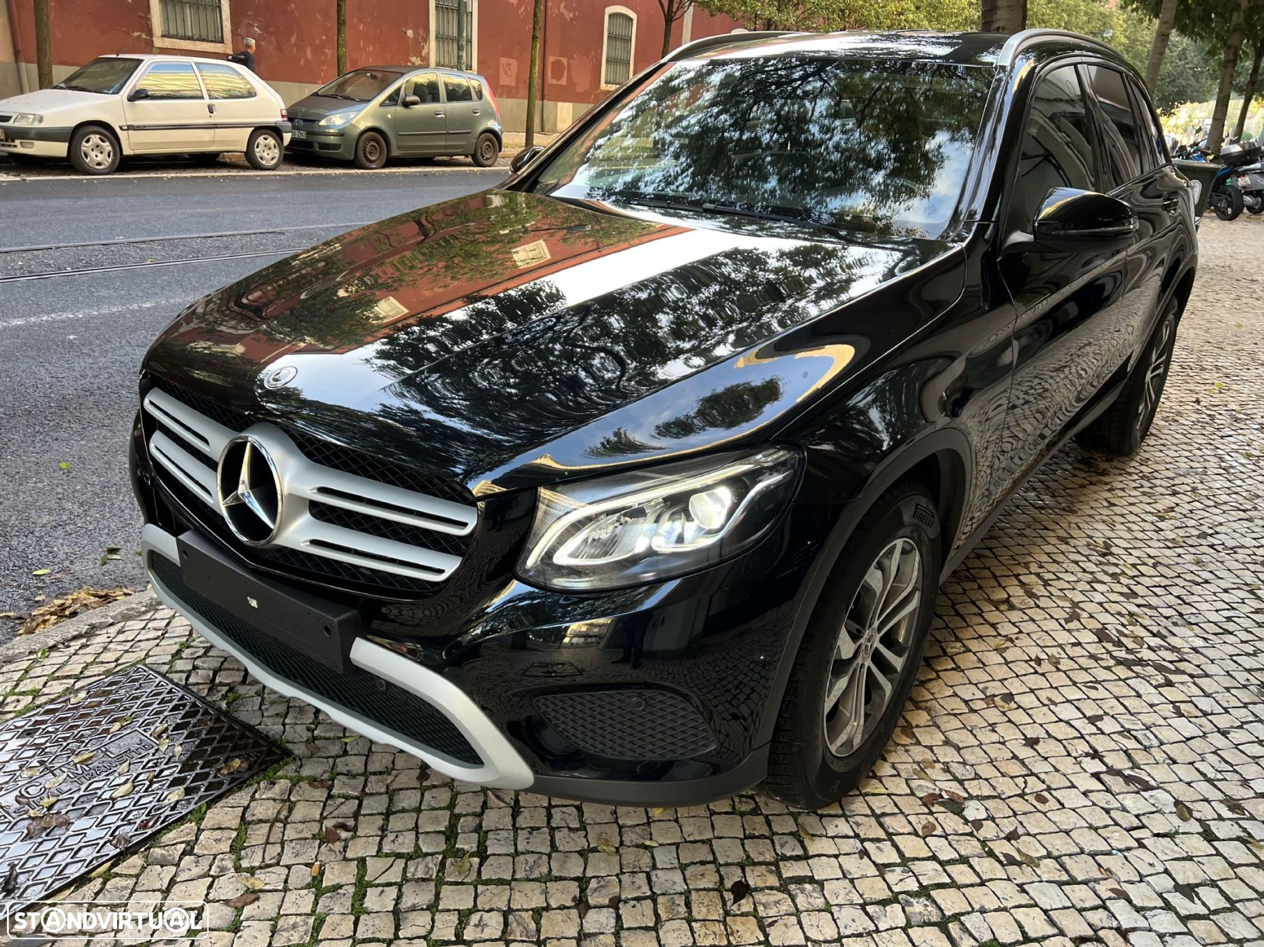 Mercedes-Benz GLC 220 - 25