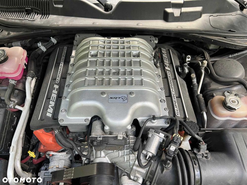 Dodge Challenger - 5