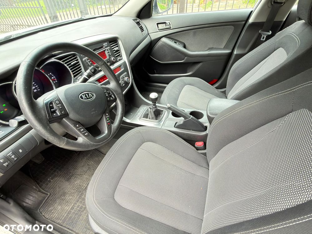 Kia Optima - 17
