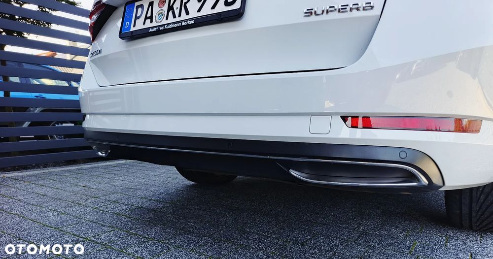 Skoda Superb 2.0 TDI DSG Sportline - 12