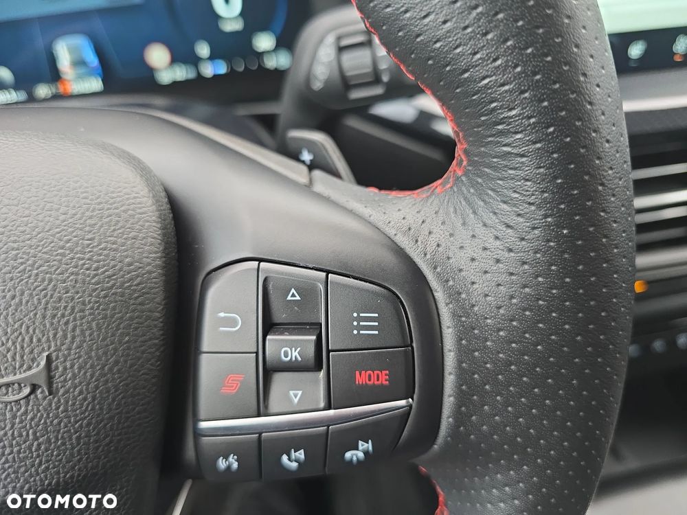Ford Focus 2.3 EcoBoost ST - 19