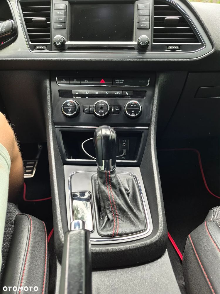 Seat Leon 2.0 TDI FR S&S DSG EU6 - 11