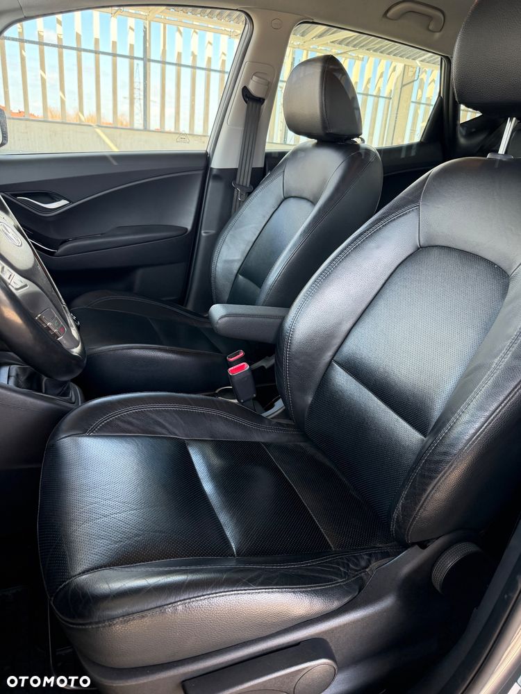 Hyundai ix20 1.4 Premium - 11