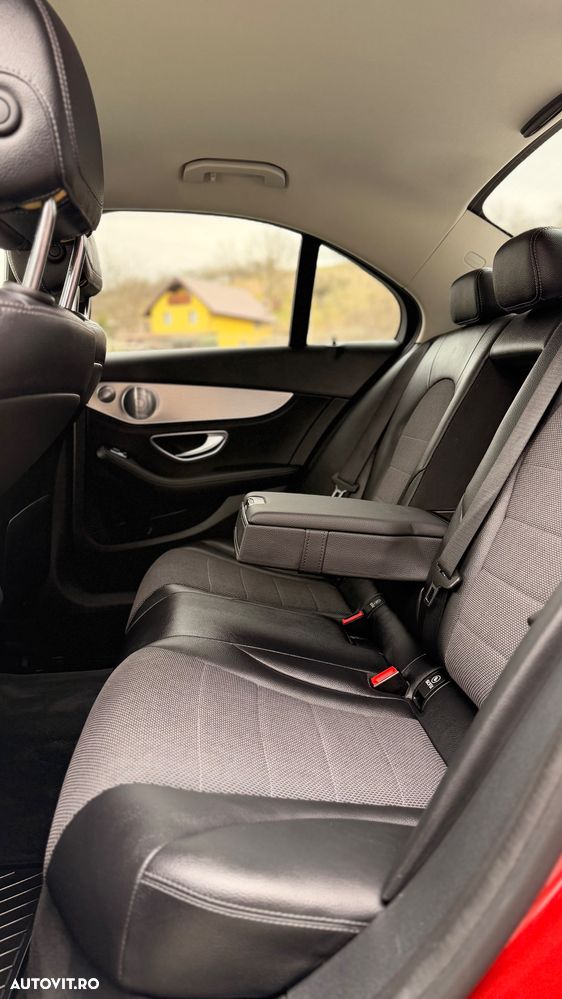 Mercedes-Benz C 220 d 4Matic 7G-TRONIC Avantgarde - 18