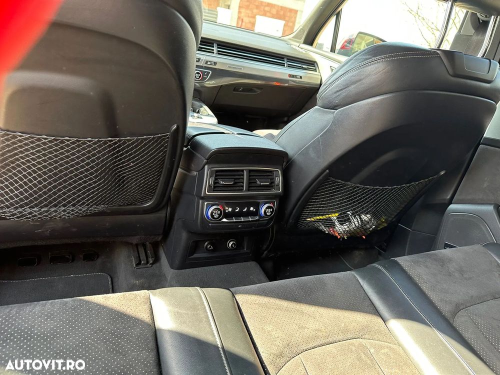 Audi Q7 - 18