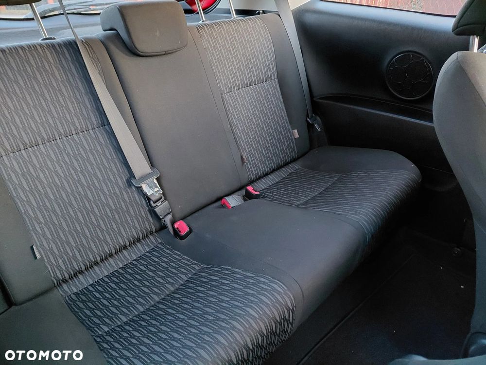 Toyota Yaris 1.0 VVT-i Life - 8