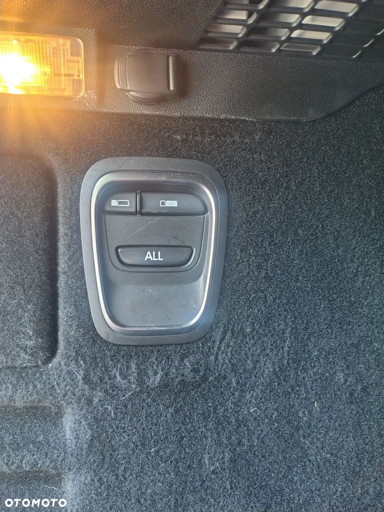 Renault Scenic - 9