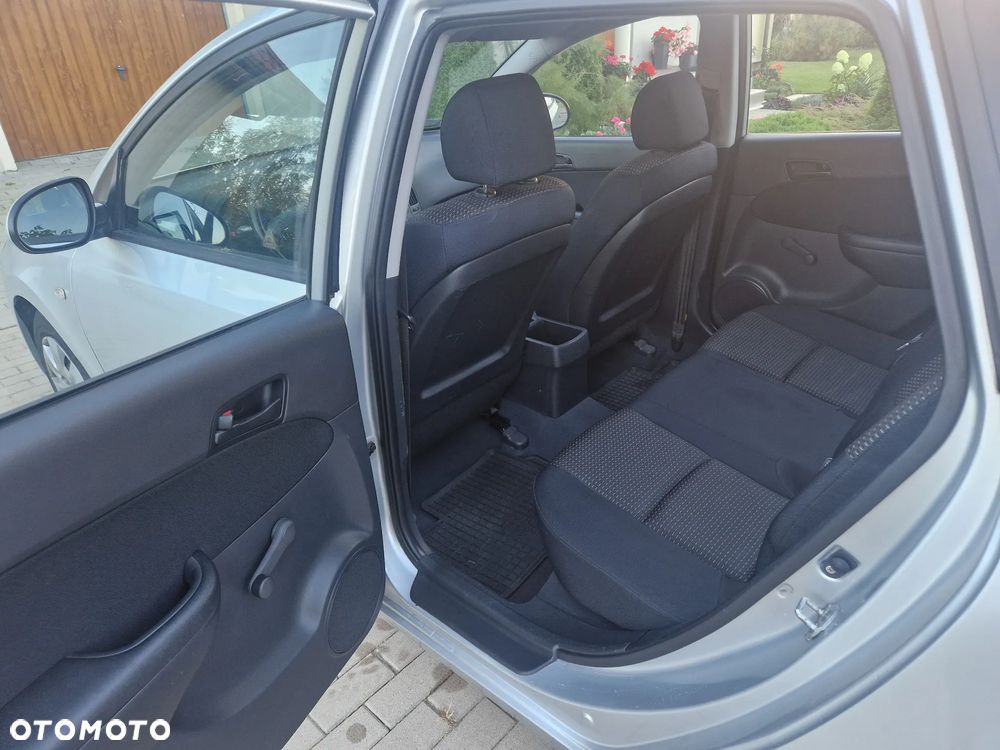 Hyundai i30 - 12