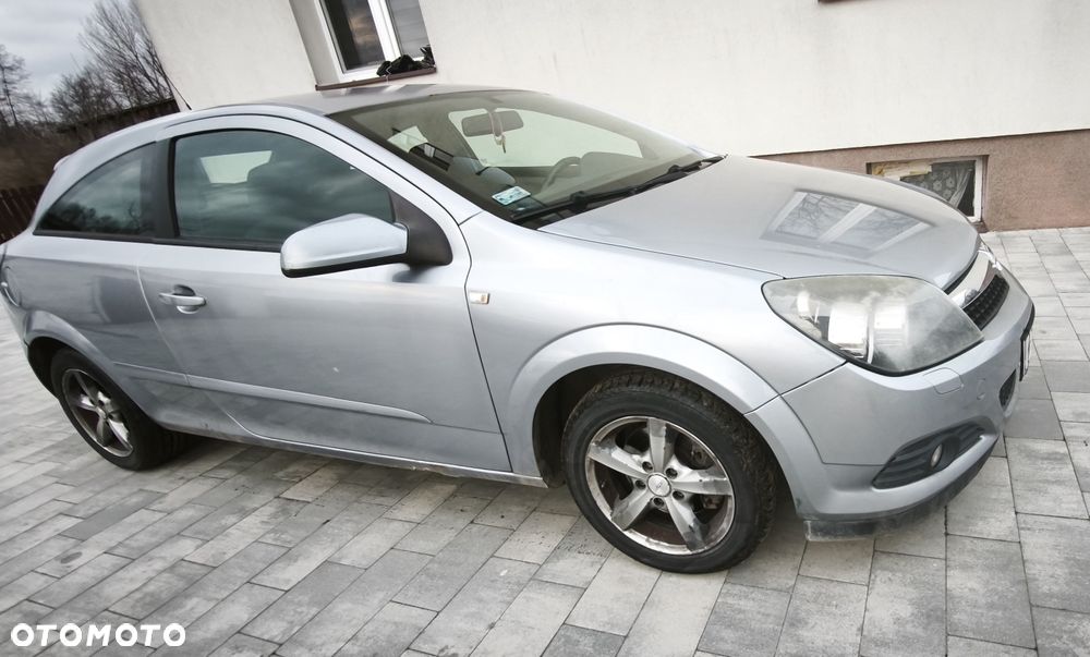 Opel Astra - 1