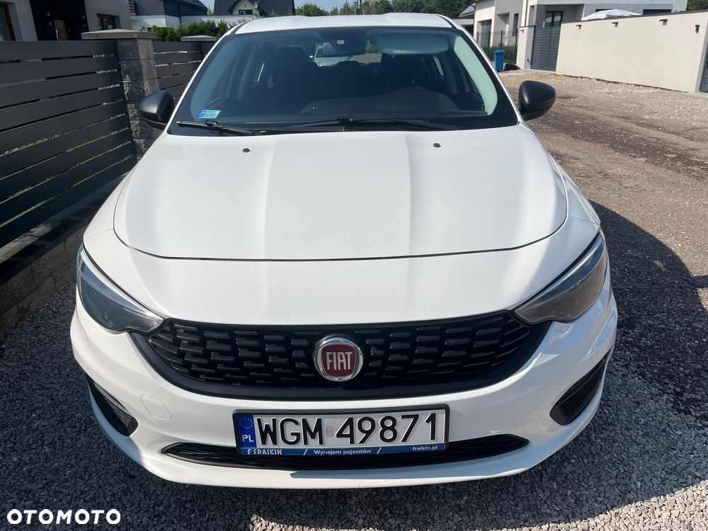 Fiat Tipo 1.4 16V Opening Edition Plus - 1