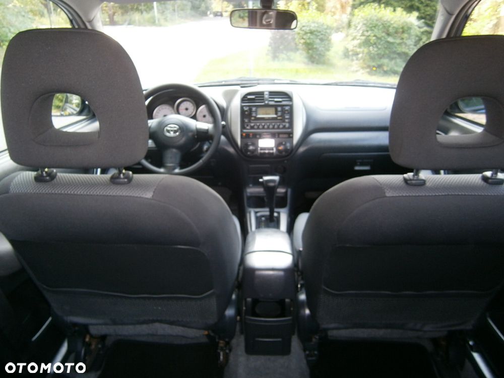 Toyota RAV4 2.0 VVT-i Sol - 9