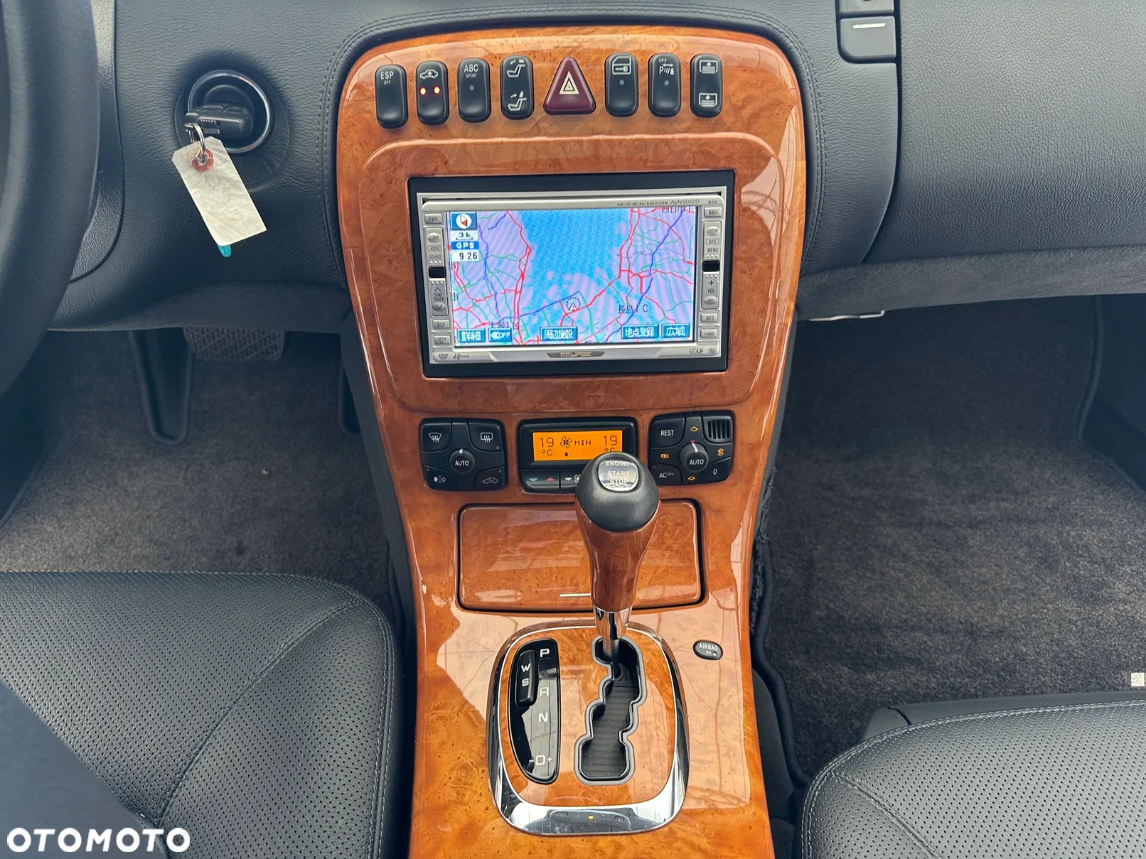 Mercedes-Benz CL 600 - 12