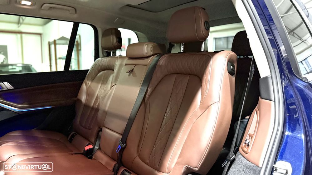 BMW X7 30 d xDrive Pack M - 35