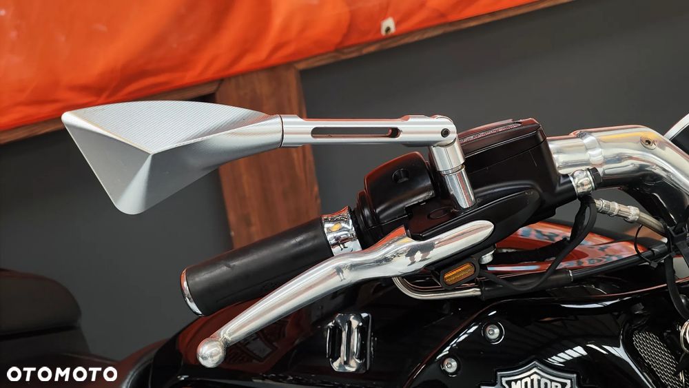 Harley-Davidson V-Rod Muscle - 26