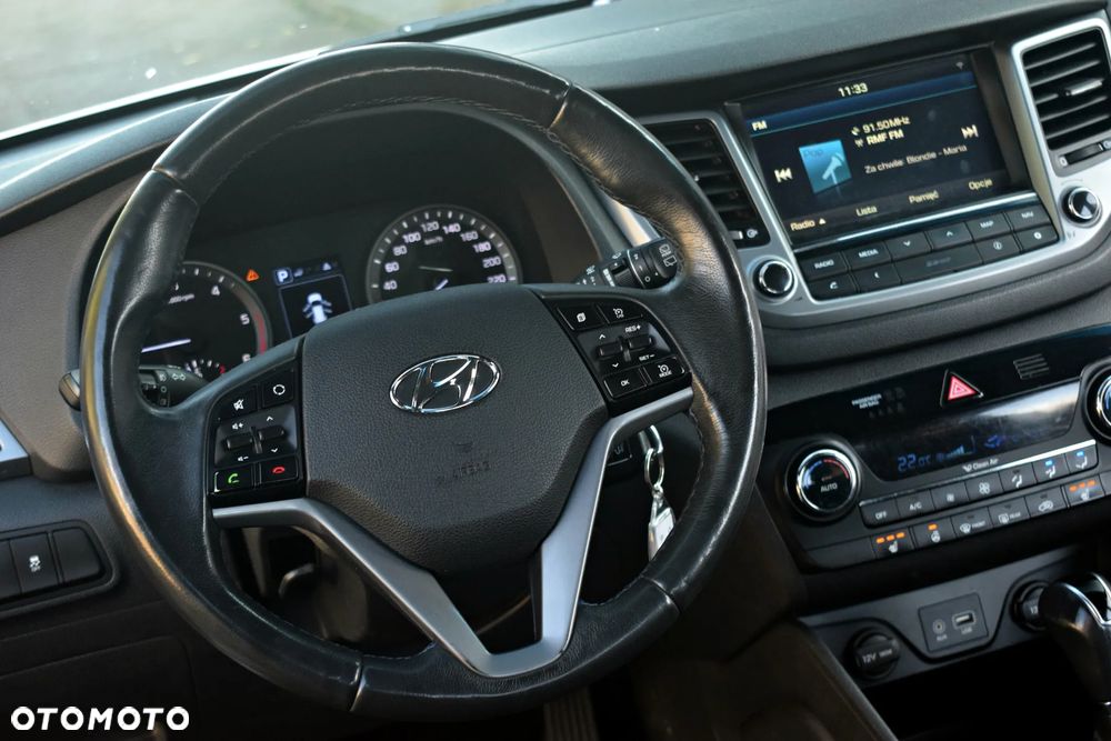 Hyundai Tucson 2.0 CRDi 4WD Automatik Style - 36