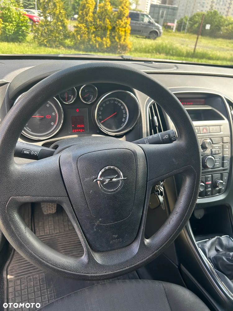 Opel Astra 1.7 CDTI Essentia - 7