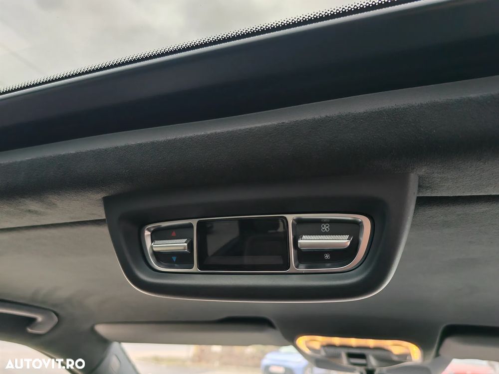 Mercedes-Benz V 300 d Combi Lung 237 CP AWD 9AT Exclusive - 29