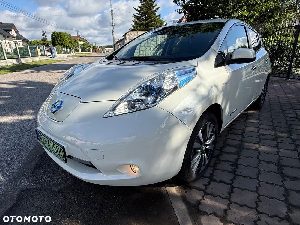Nissan Leaf - 1