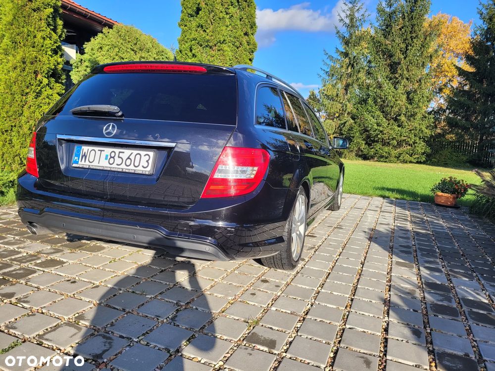Mercedes-Benz C-Class 2013 photo 5