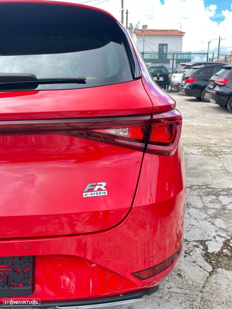 SEAT Leon ST 1.4 e-Hybrid FR DSG — fotografia 11