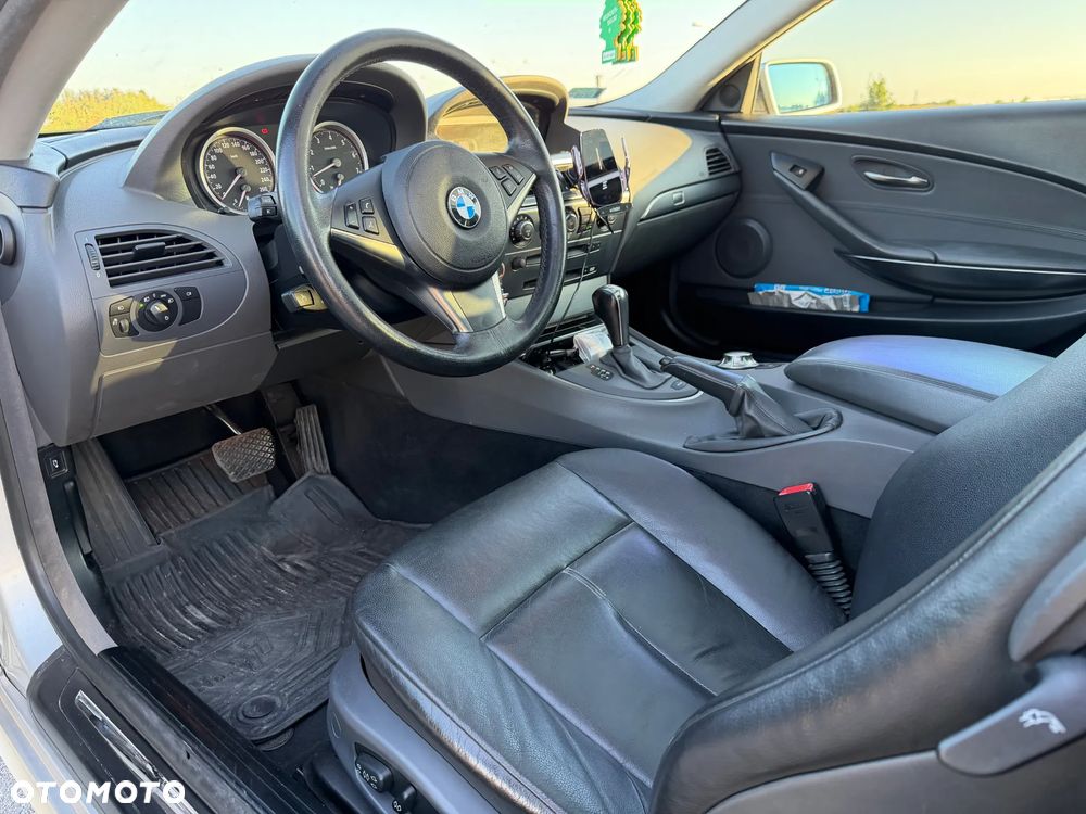 BMW Seria 6 630 i - 8