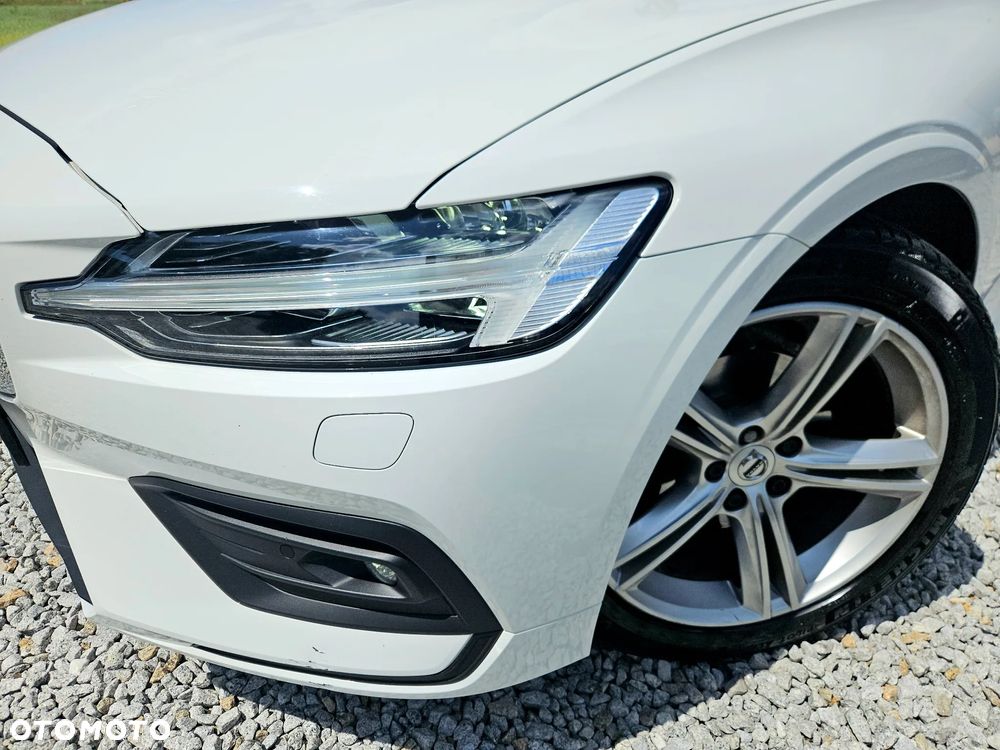 Volvo V60 D4 Momentum - 6