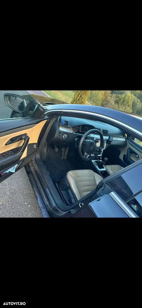 Volkswagen Passat CC - 2