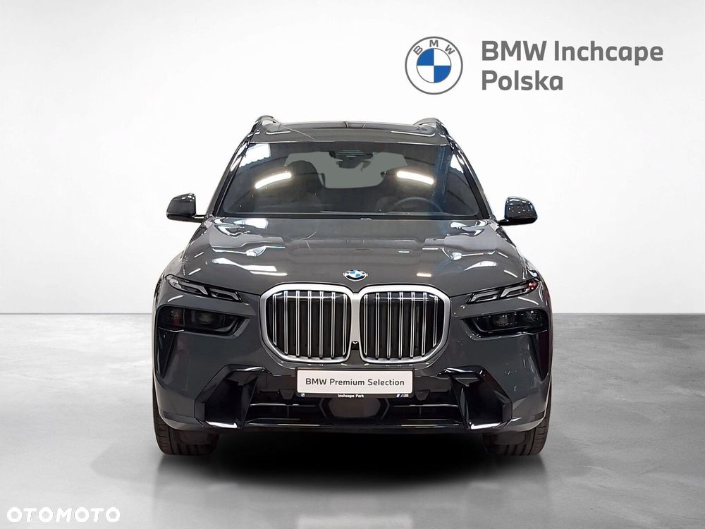 BMW X7 - 9